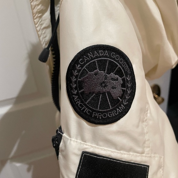 Canada Goose OVO Montebello women parka - Picture 8 of 10